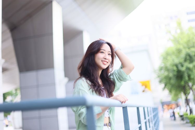 就讀新聞系的10嚮往將來可以從事新聞工作，接觸不同事物。鄭孟晃攝