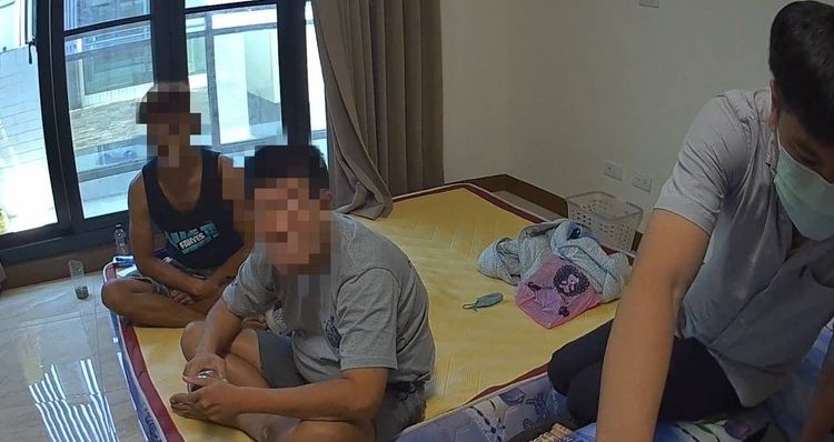 3樓房間有被限制自由的被害人。警方提供