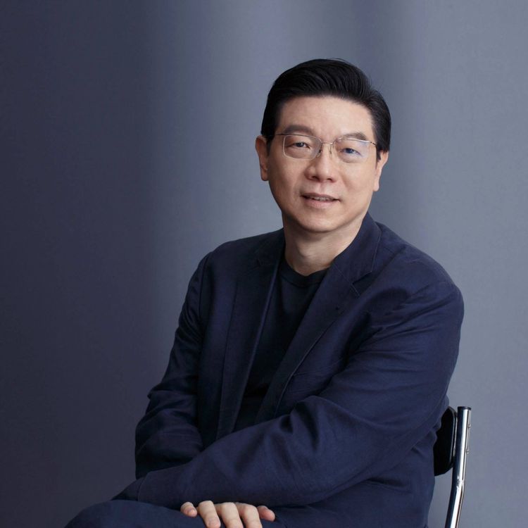 鏡電視前董座裴瑋，近來多段秘密音檔流出。引自裴偉臉書