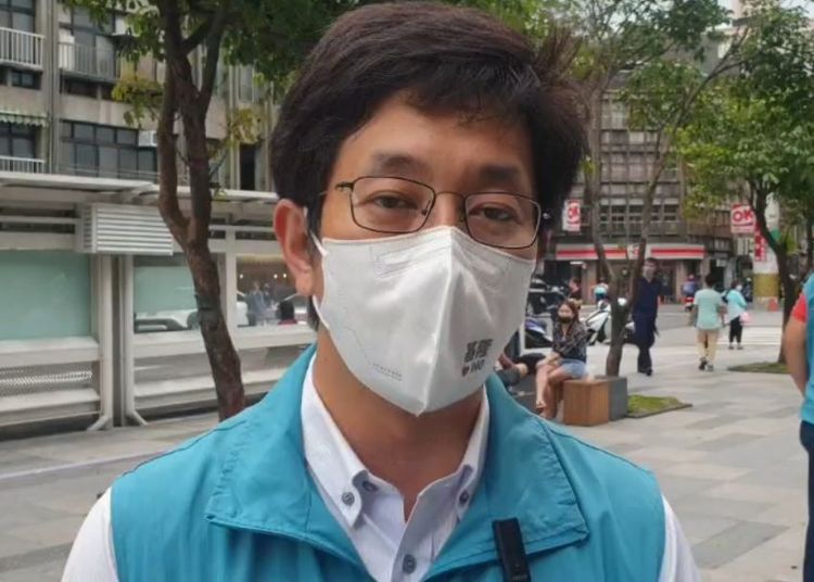 立法委員、也是基隆市長候選人蔡適應更是《壹蘋新聞網》忠實讀者，他也來跟大家推薦。戴之聖攝