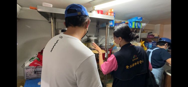 中市衛生局接獲通報後，立即派員前往稽查。衛生局提供
