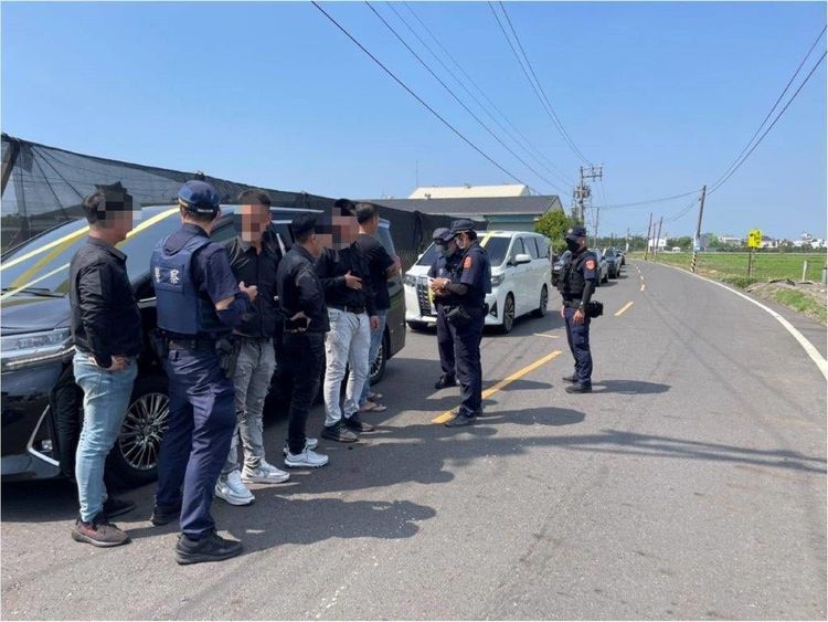 警方過濾著黑衣者身分。警方提供