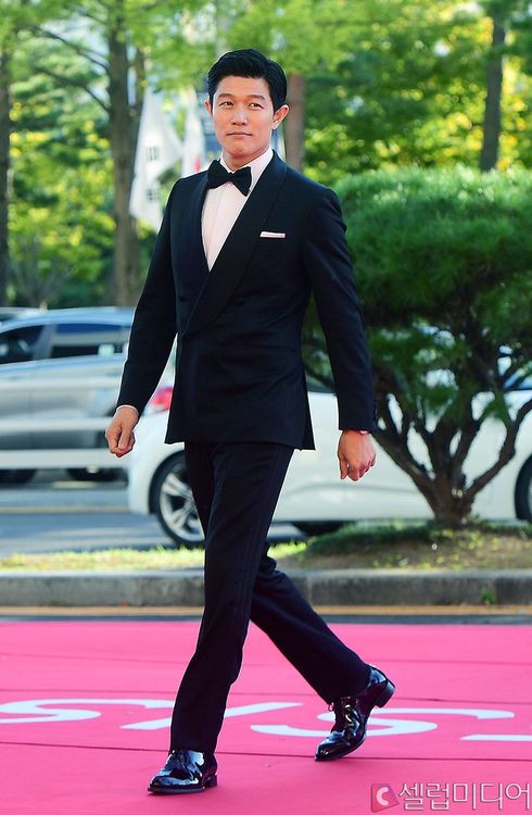 《TOKYO MER 行動急診室》鈴木亮平戶獲頒視帝。翻攝celuv media