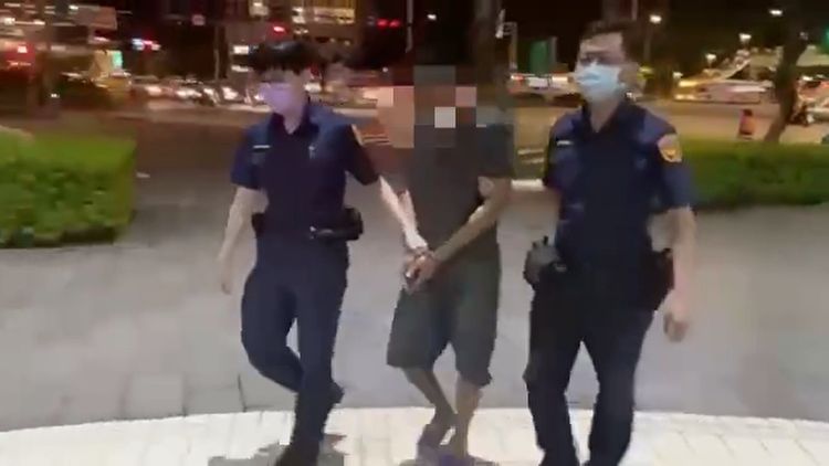 李姓嫌犯最後被依毒品及通緝案移送法辦。翻攝畫面