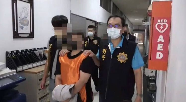 葉女終被收押。讀者提供