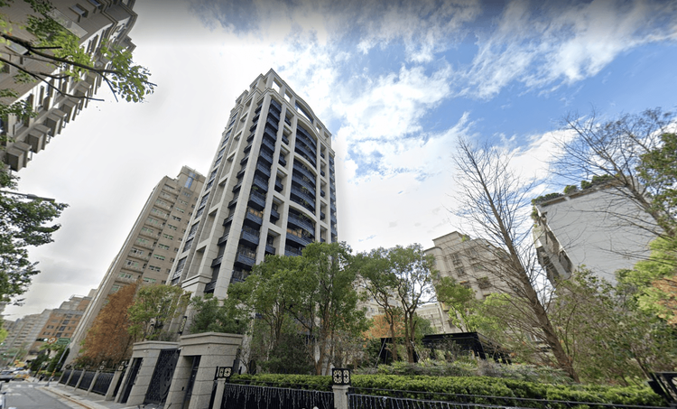 新成屋豪宅「水綠清翫」帶動周邊中古屋行情。翻攝google map