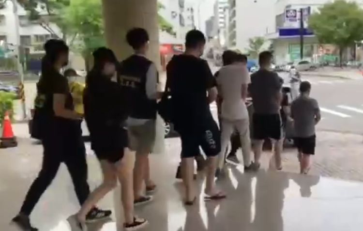 嫌犯移送法辦。讀者提供