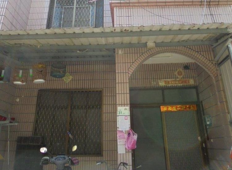 里港天厝底價229萬5000元。屏東執行分署提供