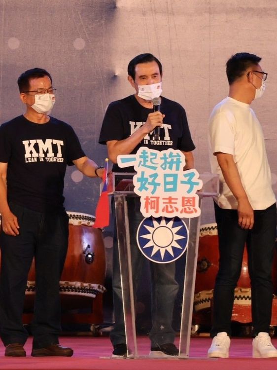 馬英九昨晚在柯志恩造勢晚會中重轟陳其邁是假暖男。資料照片