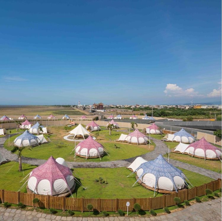 蟬說：夕陽漫漫，不需自行搭帳棚。業者提供