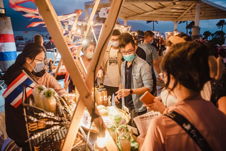 星光市集美食攤位。花蓮縣政府提供