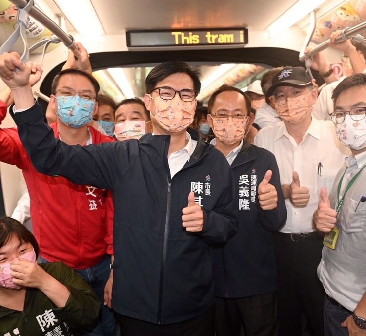 高雄市長陳其邁今天將一連參加七個選舉行程。吳慧芬攝