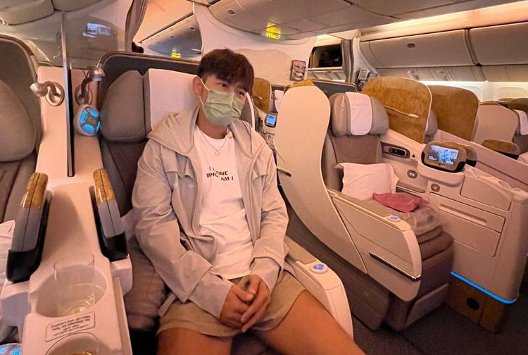 森田體驗阿聯酋商務艙。CHECK2CHECK提供