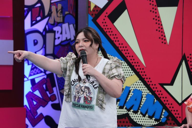 小甜甜不爽，Eason還要她幫忙跳舞給四面佛看。中天提供