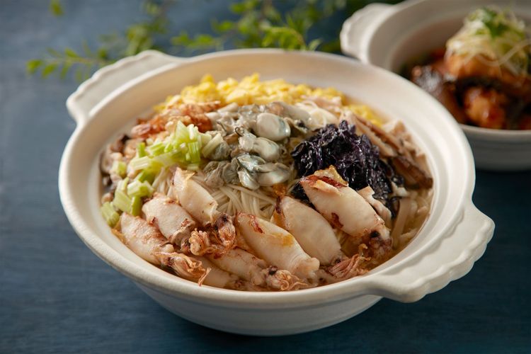 「紹興酒蛋澎湖小卷牡蠣米線」。業者提供