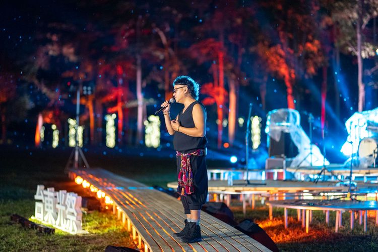 知本金曲歌王桑布伊。台東縣府提供