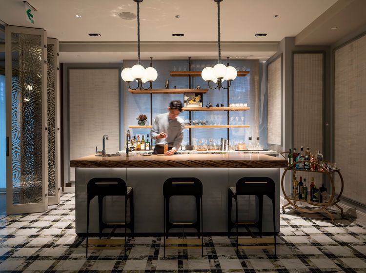 二樓只開放給包場的賓客使用，跟一樓一樣擁有獨立的茶席吧檯。業者提供