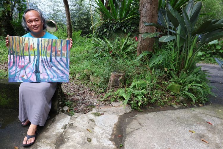 林世偉的畫作以部落山水為主，作家陳銘磻封他為「大自然的靈魂使者」。黃羿馨攝