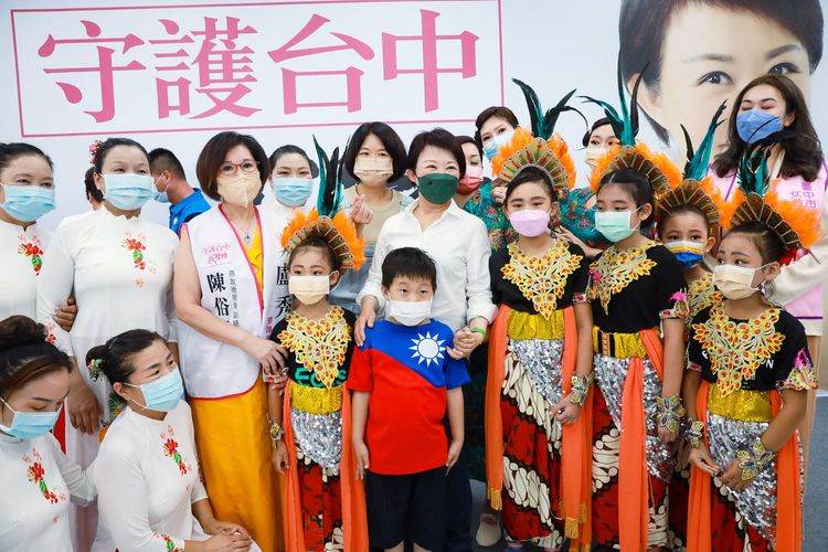 盧秀燕號召女力挺台灣。盧秀燕總部提供