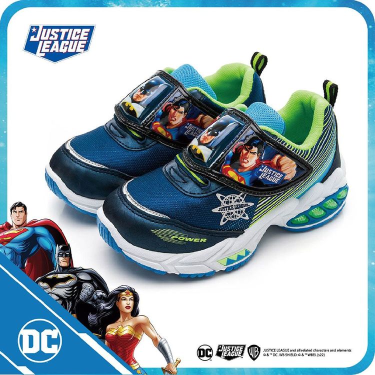 正義聯盟兒童休閒鞋。業者提供