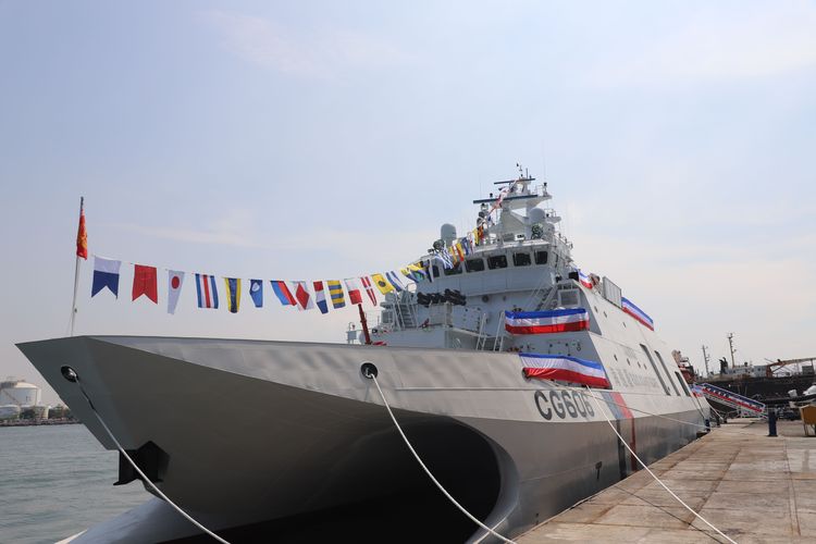 海巡署八里艦完成交船。海巡署提供