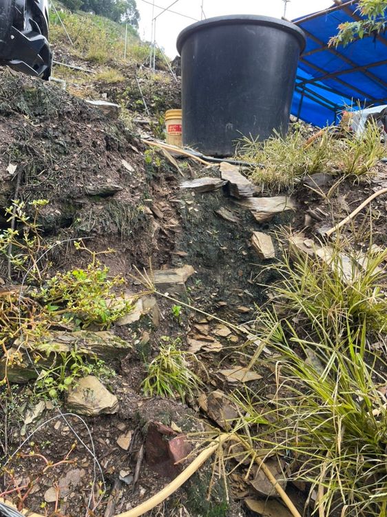 發現林男的邊坡。讀者提供