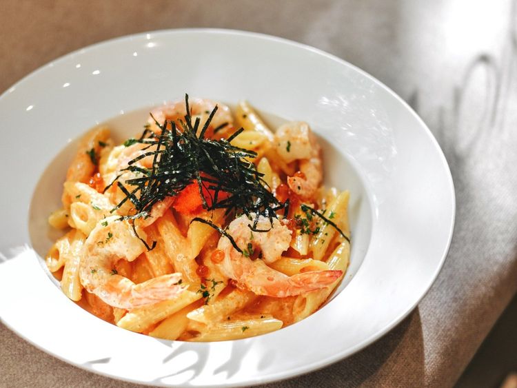 明太子鮮蝦奶油義大利麵。業者提供
