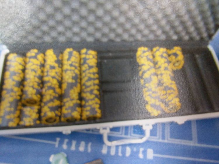 警方查扣的賭具。讀者提供