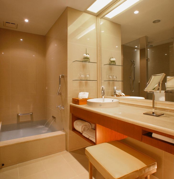 「神旺商務酒店」所有客房皆設有降板浴缸。神旺提供