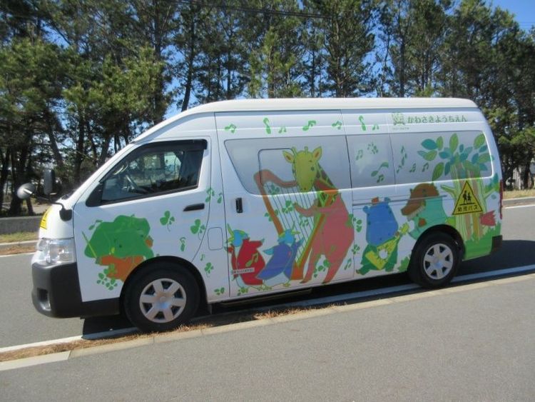 事發幼稚園的娃娃車。翻攝幼稚園官網