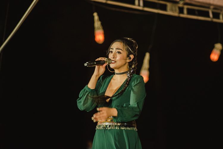 歌手舞思愛精彩演出。花蓮縣政府提供