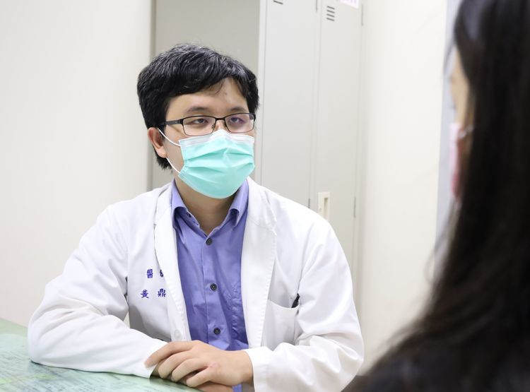 新竹馬偕醫院小兒血液腫瘤科主任黃鼎煥指出，先天血友病是一種遺傳性的血液凝固異常疾病。新竹馬偕醫院提供