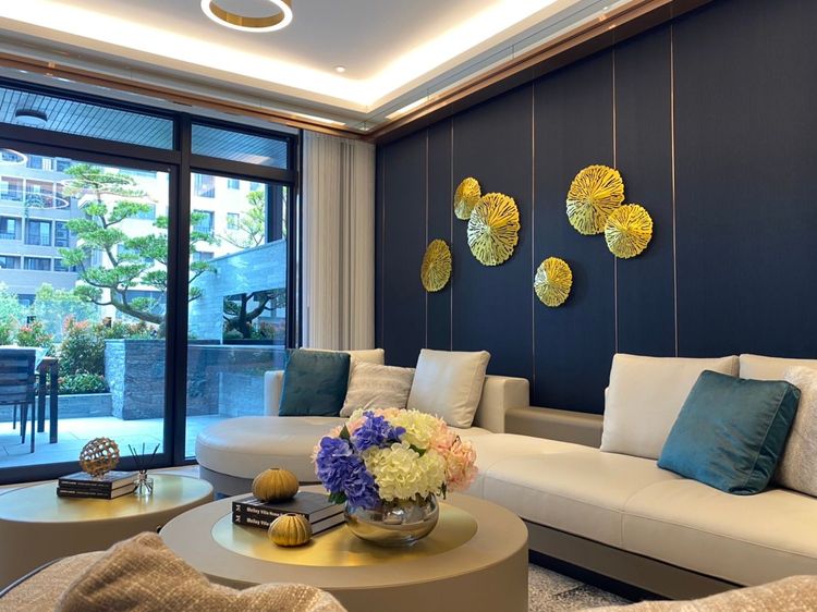 台中房價朝向「新北化」，未適時調整得豪宅限貸令，更導致建商調整推案策略，多規劃小坪數，長遠不利市場發展。示意畫面