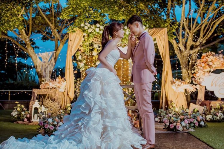 交往中的戀人開始商討結婚事宜。示意圖／業者提供