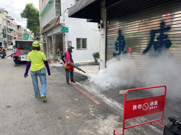 高市府劃定前鎮區16里及鳳山區3里本土登革熱疫情警戒範圍。高市府提供
