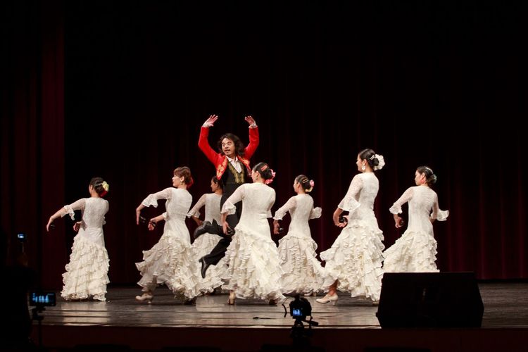 西班牙佛朗明哥藝術將與傳統臺灣唸歌共譜一段臺灣美麗島嶼的故事，圖為迷火佛拉明哥藝術中心演。傳藝提供