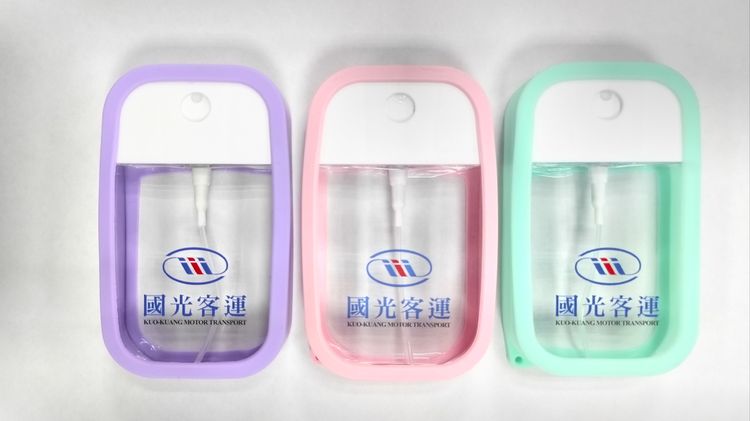 卡片式噴霧瓶。國光客運提供