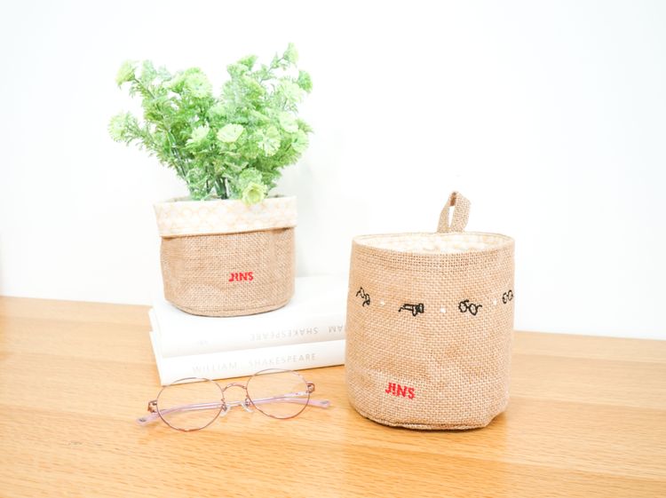 單筆消費滿3000元，加贈黃麻置物籃1個。業者提供