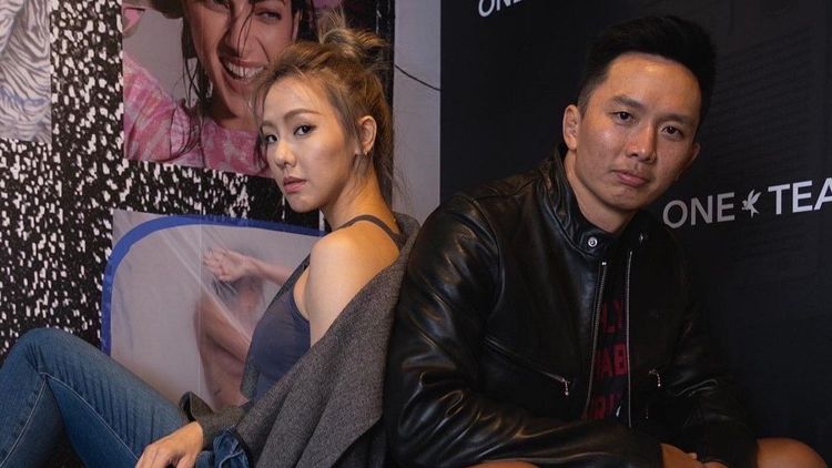 劉雨柔（左）與黃育仁宣布離婚。翻攝劉雨柔臉書