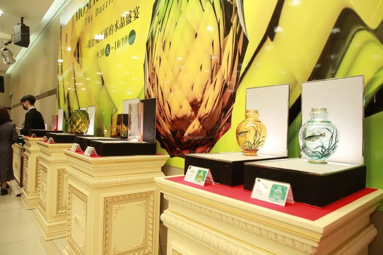 摩瑟水晶「2022流光溢彩摩瑟夢」巡迴展即日起於台北SOGO復興館登場，之後將依序移師高雄、台中與新竹展出。朱世閎攝