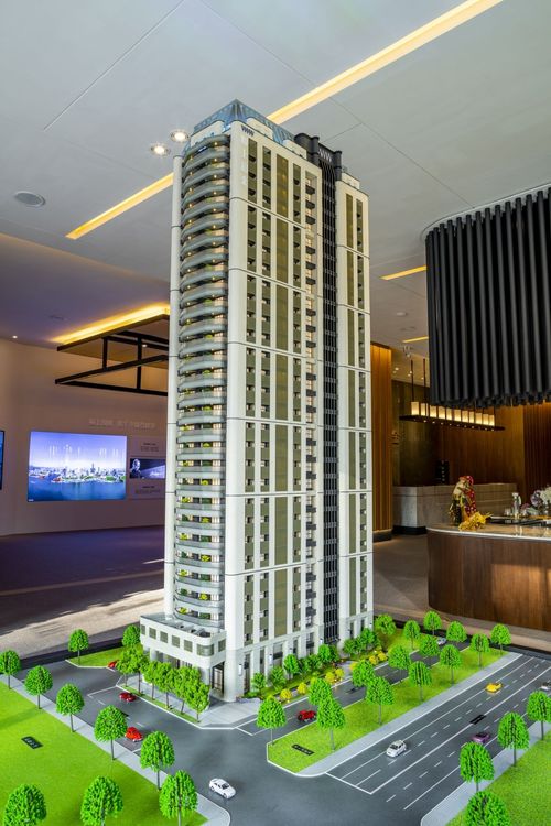 建案採用日本住友制震壁，當地震發生時可有效消彌地震的作用力，減少建築晃動。案場提供