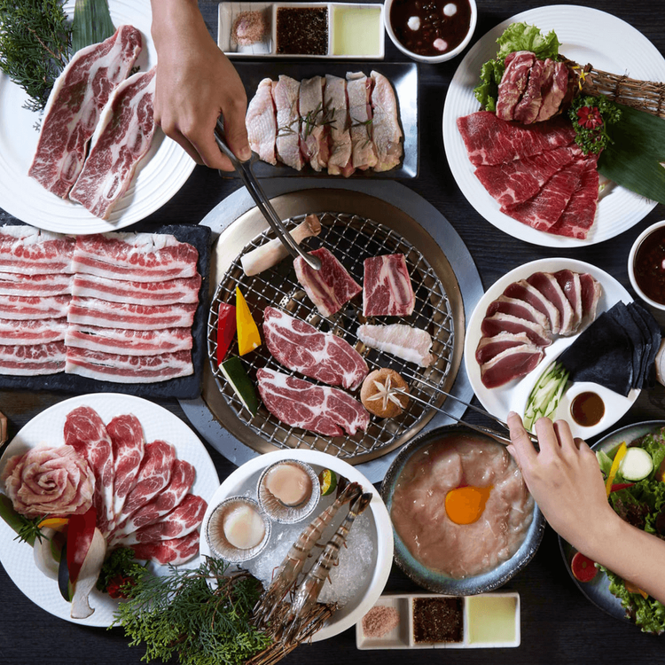 燒肉同話推出google 5星評論，即贈卡滋伊比利豬舌叁吃乙份。這一鍋提供