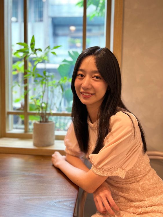 人像模式的虛化邊緣運算效果不錯。黃子倫攝