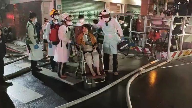 同樓層住戶預防性送醫。民眾提供