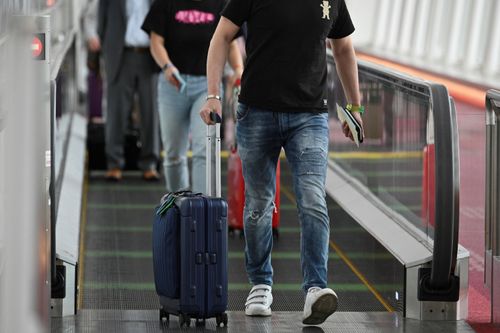 日本入境再放寬！　觀光廳修正指引：放寬外國團客自由行