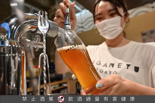 日本啤酒10月调涨 消费者以箱为单位抢购囤货