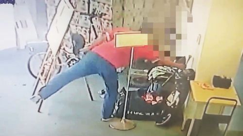 詹子賢球棒遭竊PO文抓賊 貨運司機落網「太愛中信兄弟」