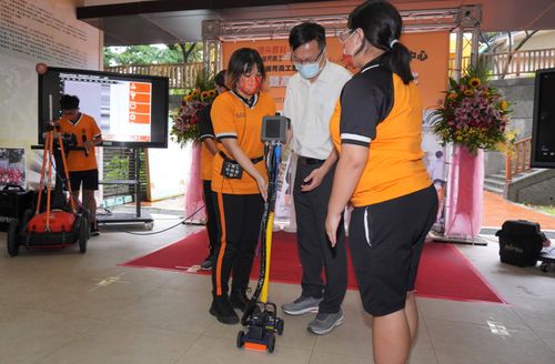 新北首創頂尖群科計畫　全國唯一！Discover X土地資源中心啟用