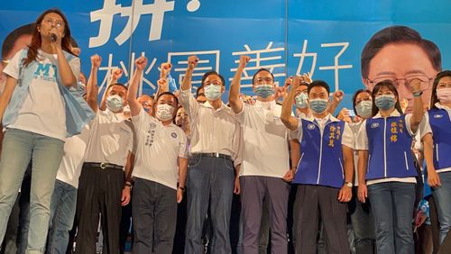 與邱奕勝成立聯合競選總部　張善政：最新民調已領先鄭運鵬6.9%