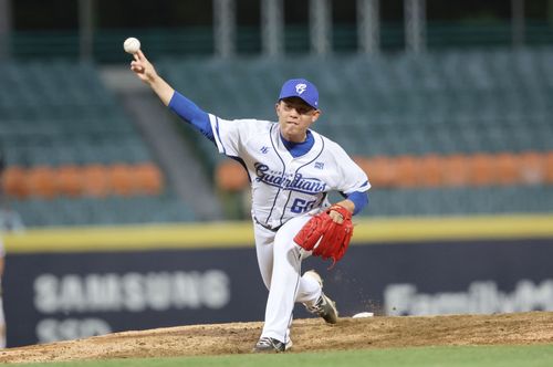 新火球男!曾峻岳狂飙157公里再见三振 追平本土投手最快球速